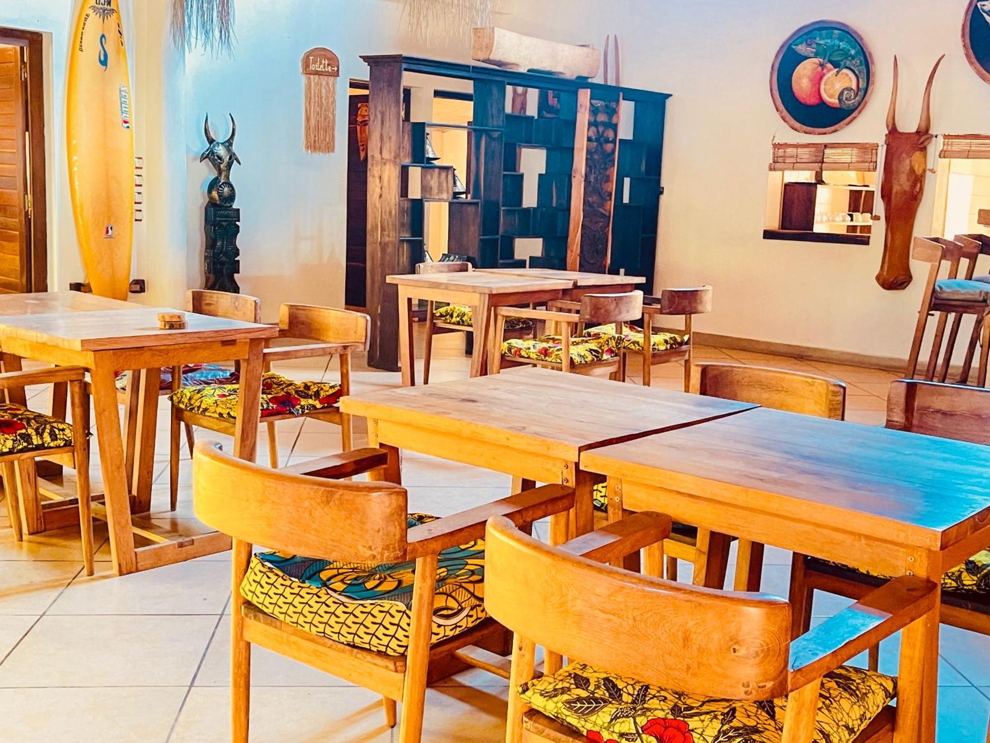 Vovo Telo Lodge Toliara Exterior photo